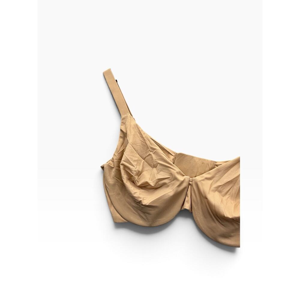 SKIMS Beige 34DD Solid Underwired Full Coverage Bra Hook & Eye Closure - Picture 3 of 9